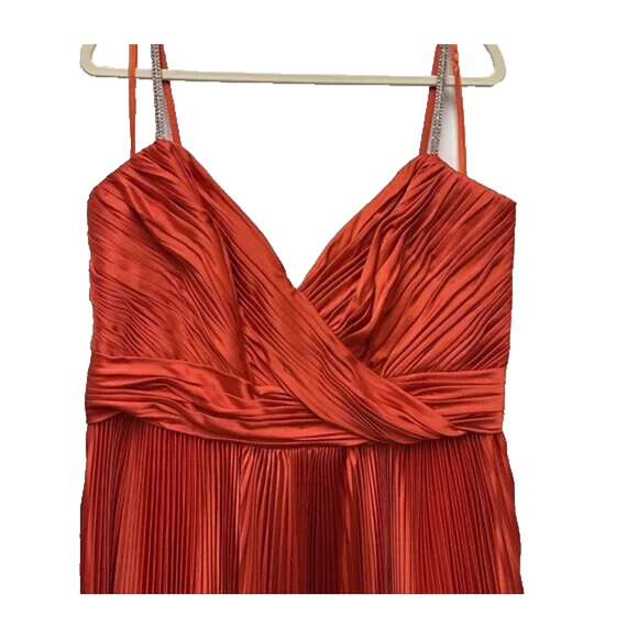 Mac Duggal Red Orange 77008 Sweetheart Neck Rhinestone Strap Gown Dress - Picture 4 of 6